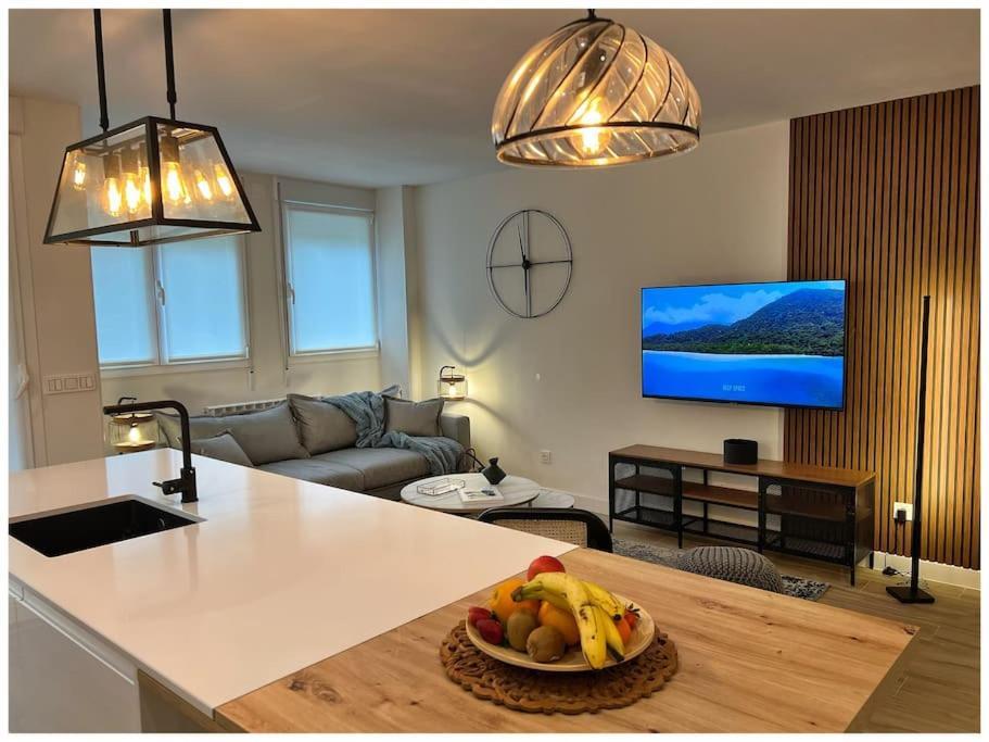 Elegance Lifestyle - Parking Gratuito! Appartement San Sebastian Buitenkant foto